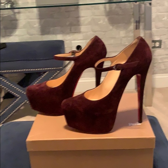 CHRISTIAN LOUBOUTIN Burgundy Daffodile Platforms